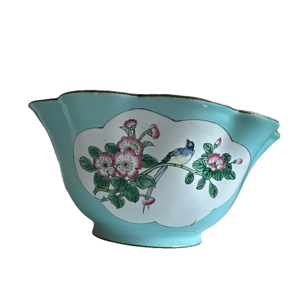Antique Chinese Cloisonne Canton Enamel Bowl Famille Rose Scalloped
